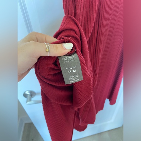 🐙 Suzy Shier - Maxi red / burgundy dress with button down front - Size M 🐙 - Picture 4 of 4